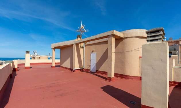 Resale - Apartment / flat -
Torrevieja - Cabo cervera