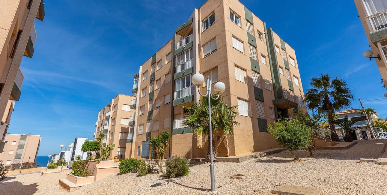 Resale - Apartment / flat -
Torrevieja - Cabo cervera
