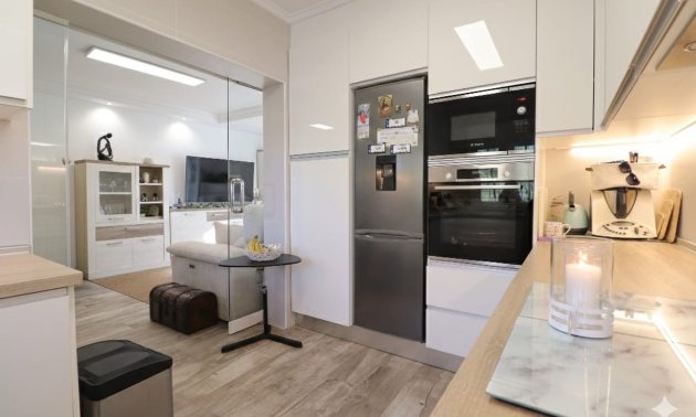 Rynek wtórny - Willa -
Orihuela Costa - Villamartin