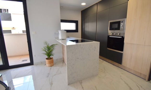 Rynek wtórny - Mieszkanie  -
Orihuela Costa - Los Altos