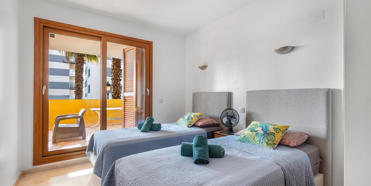 Rynek wtórny - Mieszkanie  -
Orihuela Costa - Punta Prima