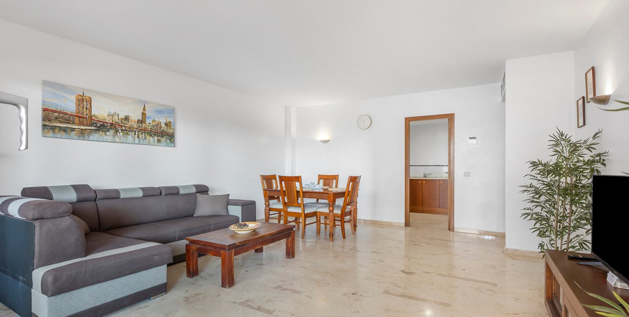 Rynek wtórny - Mieszkanie  -
Torrevieja - Punta prima