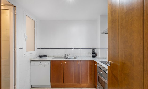 Rynek wtórny - Mieszkanie  -
Torrevieja - Punta prima