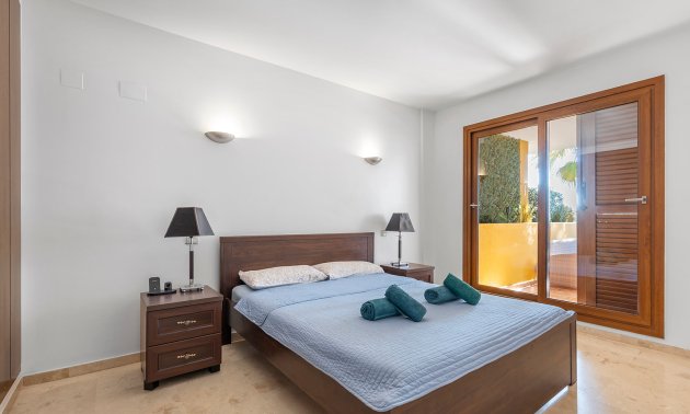 Rynek wtórny - Mieszkanie  -
Torrevieja - Punta prima