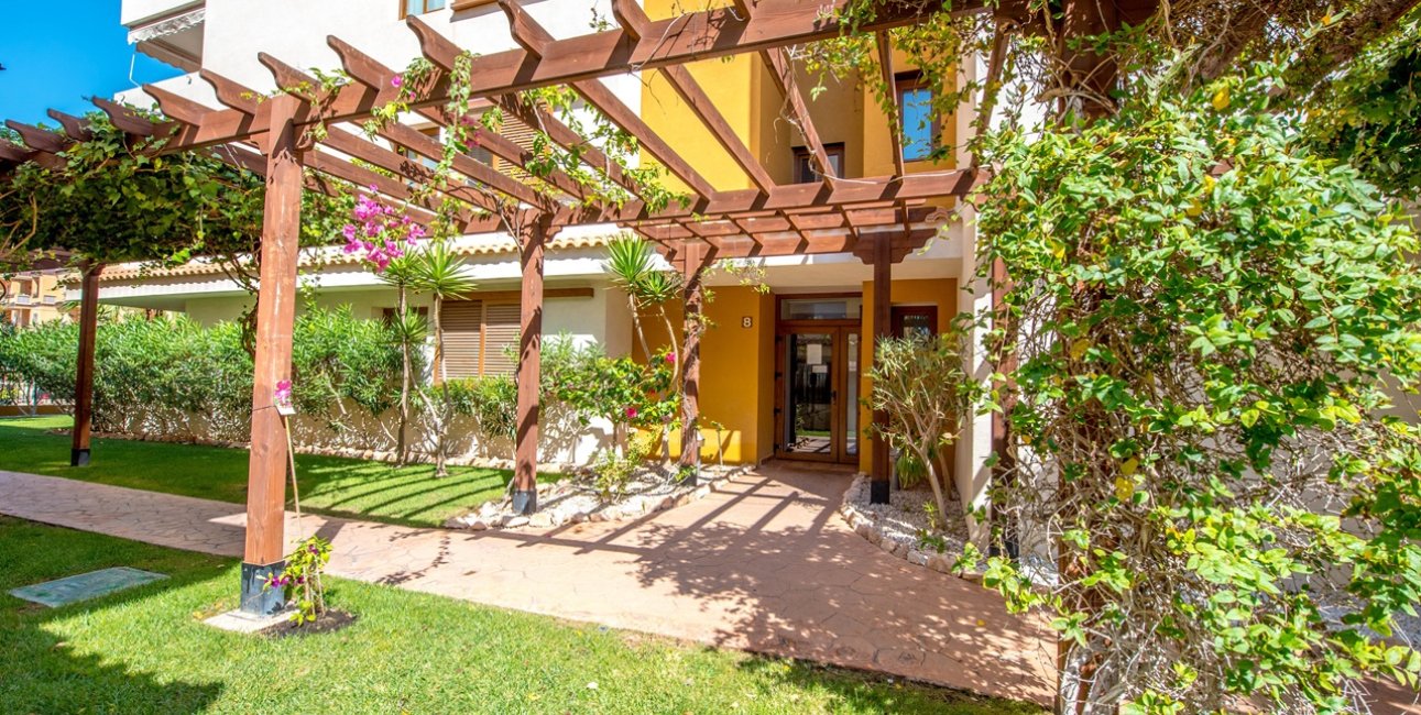 Rynek wtórny - Mieszkanie  -
Torrevieja - Punta prima