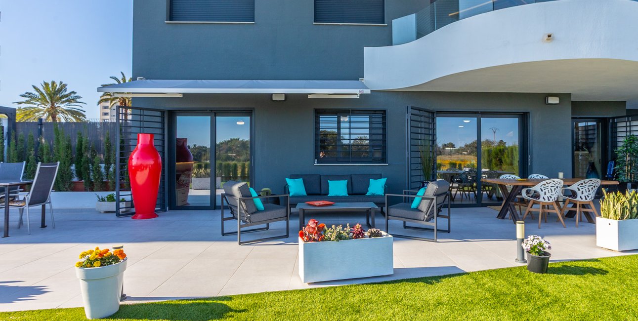 Rynek wtórny - Mieszkanie  -
Torrevieja - Punta prima