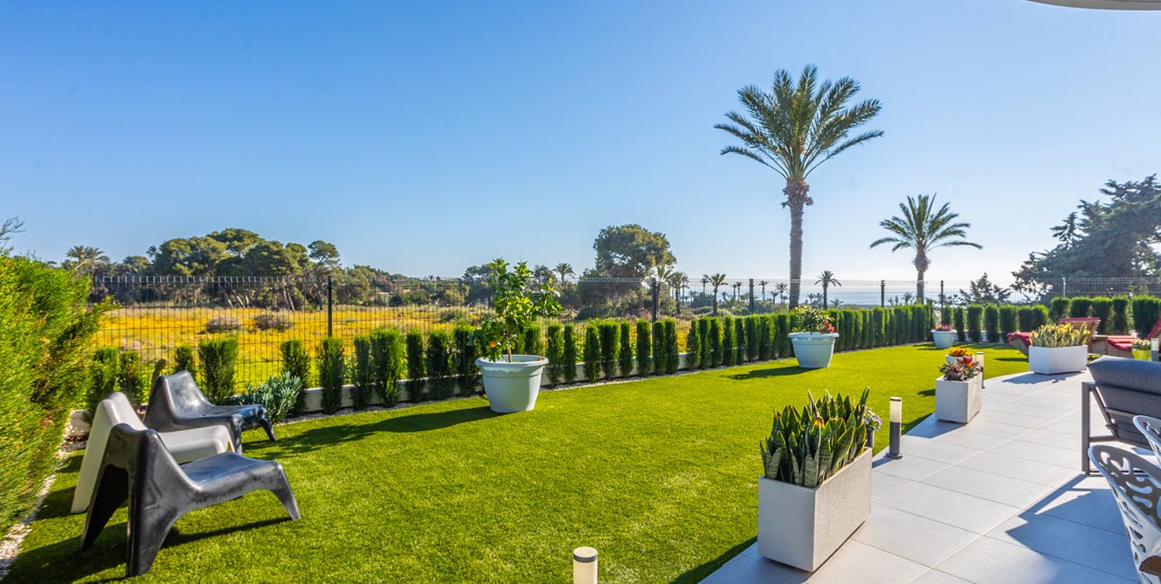 Rynek wtórny - Mieszkanie  -
Torrevieja - Punta prima