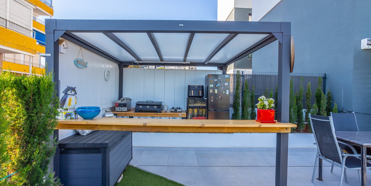 Rynek wtórny - Mieszkanie  -
Torrevieja - Punta prima