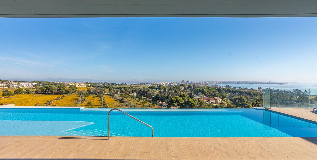 Rynek wtórny - Mieszkanie  -
Torrevieja - Punta prima