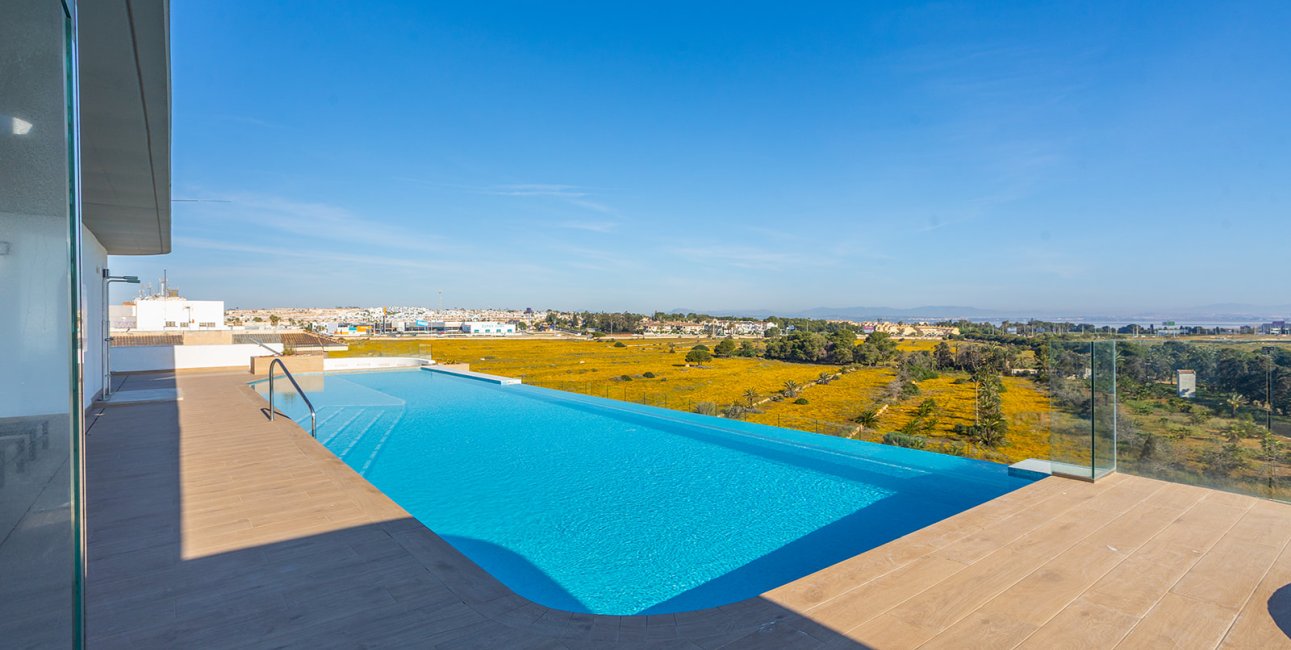 Rynek wtórny - Mieszkanie  -
Torrevieja - Punta prima
