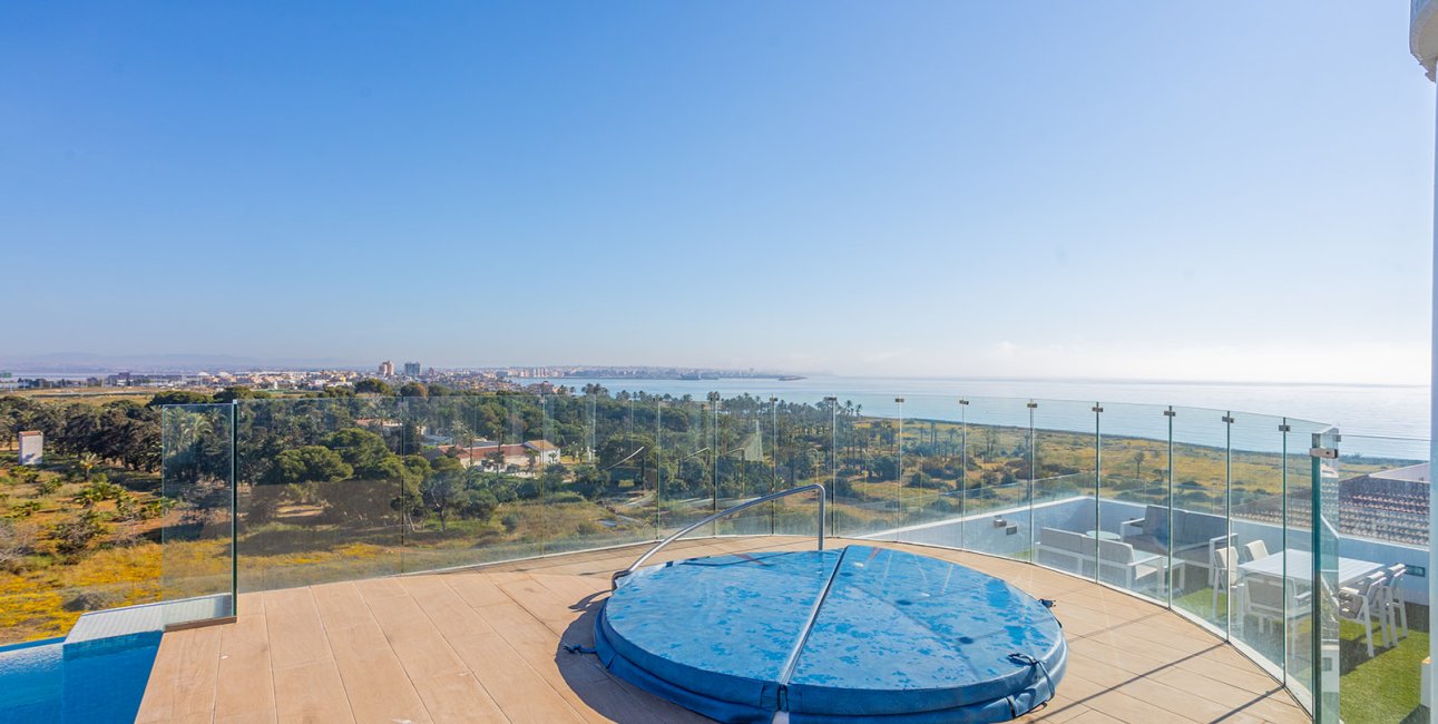 Rynek wtórny - Mieszkanie  -
Torrevieja - Punta prima