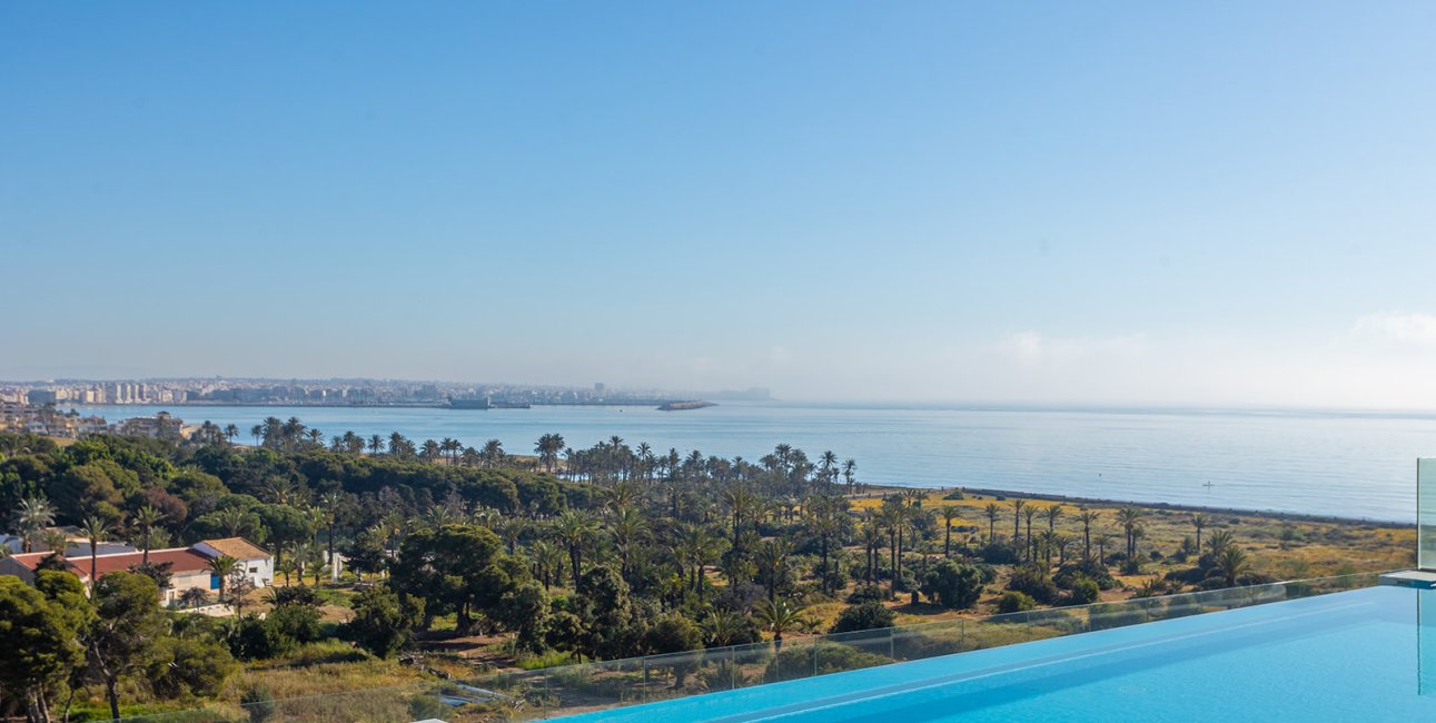 Rynek wtórny - Mieszkanie  -
Torrevieja - Punta prima