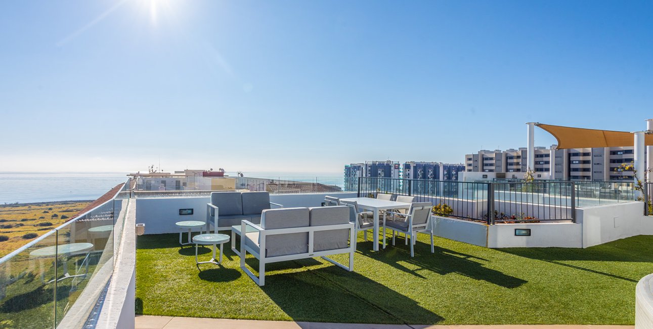 Rynek wtórny - Mieszkanie  -
Torrevieja - Punta prima