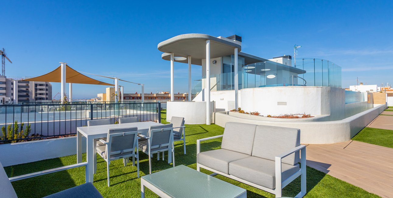 Rynek wtórny - Mieszkanie  -
Torrevieja - Punta prima