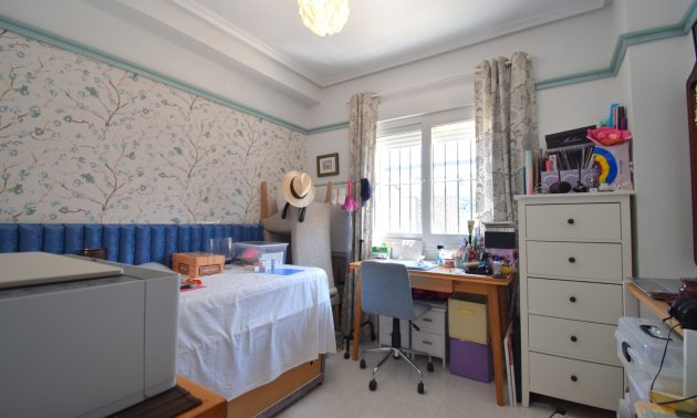 Resale - Townhouse -
Orihuela Costa - Playa Flamenca