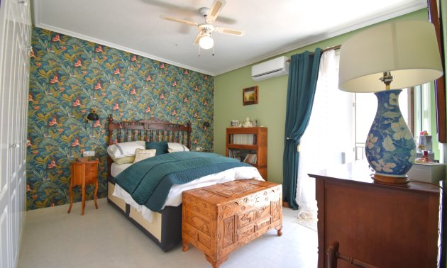 Resale - Townhouse -
Orihuela Costa - Playa Flamenca