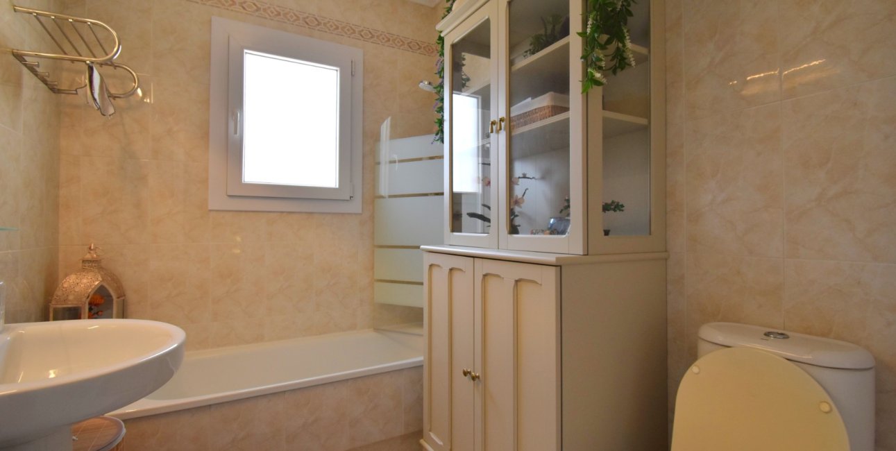 Resale - Townhouse -
Orihuela Costa - Playa Flamenca