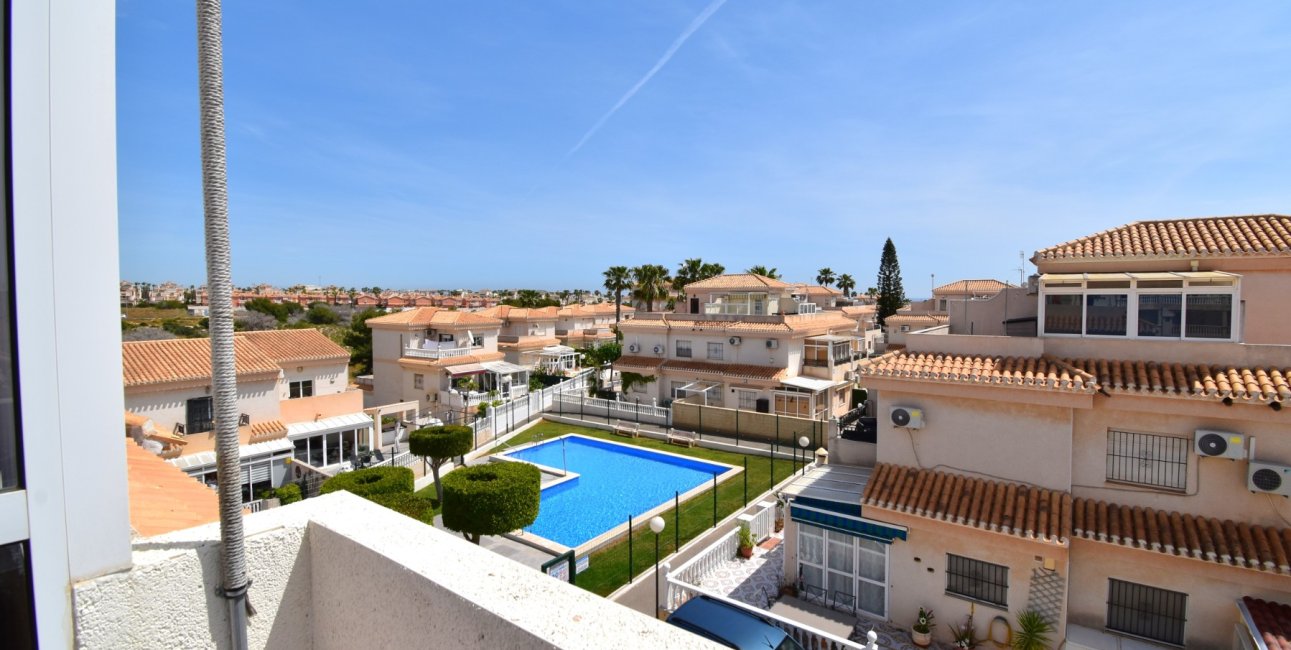 Resale - Townhouse -
Orihuela Costa - Playa Flamenca