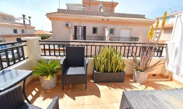 Resale - Townhouse -
Orihuela Costa - Playa Flamenca