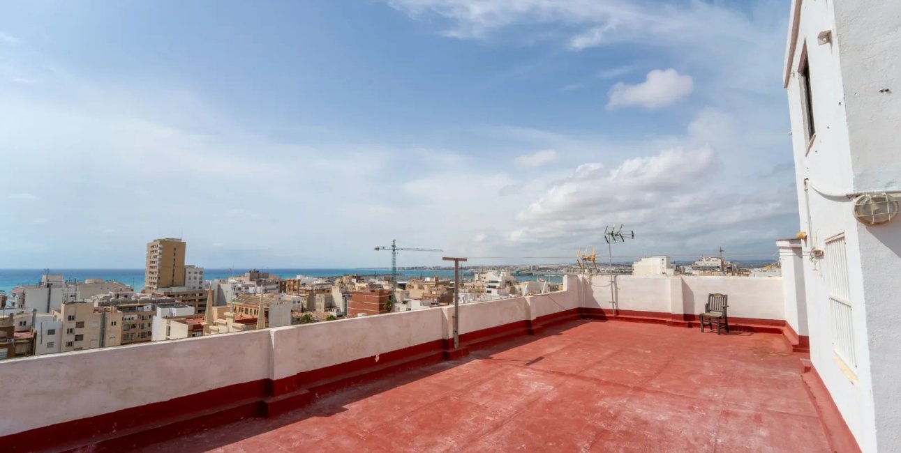 Rynek wtórny - Mieszkanie  -
Torrevieja - Playa Del Cura