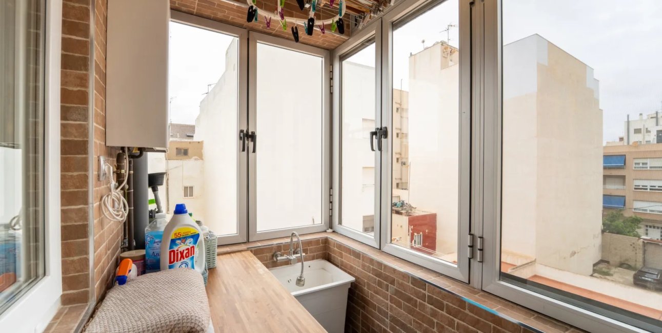 Rynek wtórny - Mieszkanie  -
Torrevieja - Playa Del Cura