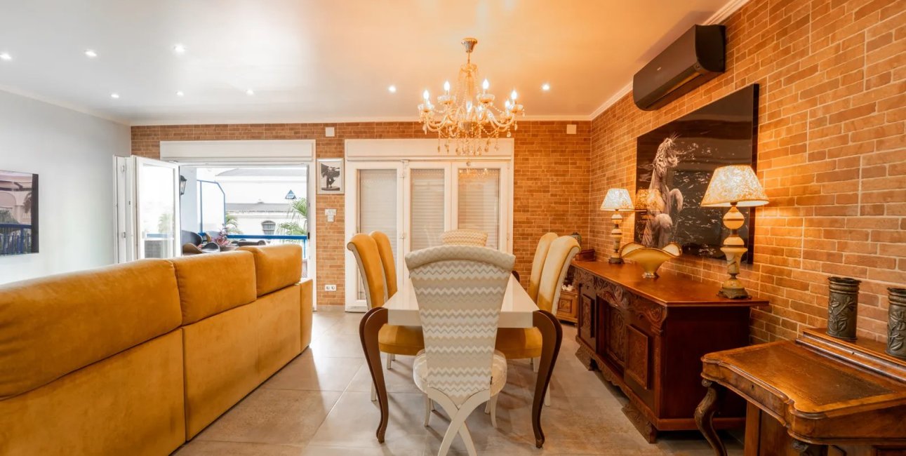 Rynek wtórny - Mieszkanie  -
Torrevieja - Playa Del Cura