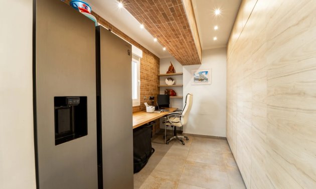 Rynek wtórny - Mieszkanie  -
Torrevieja - Playa Del Cura