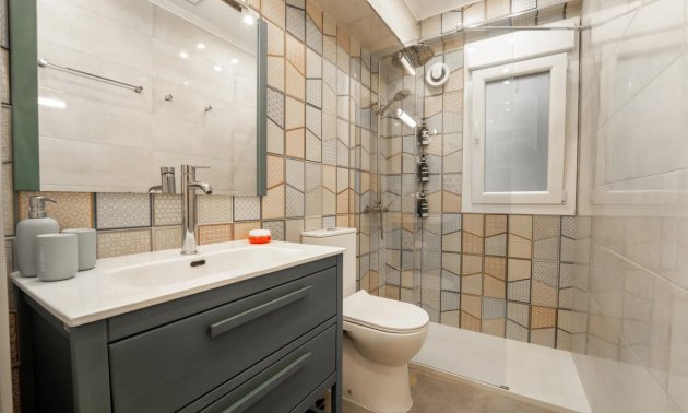 Rynek wtórny - Mieszkanie  -
Torrevieja - Playa Del Cura