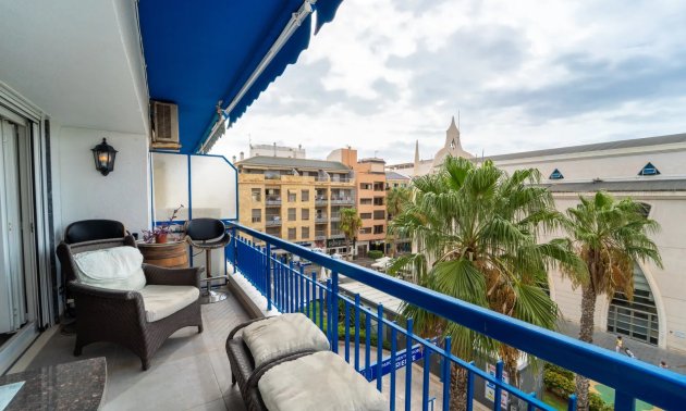 Rynek wtórny - Mieszkanie  -
Torrevieja - Playa Del Cura