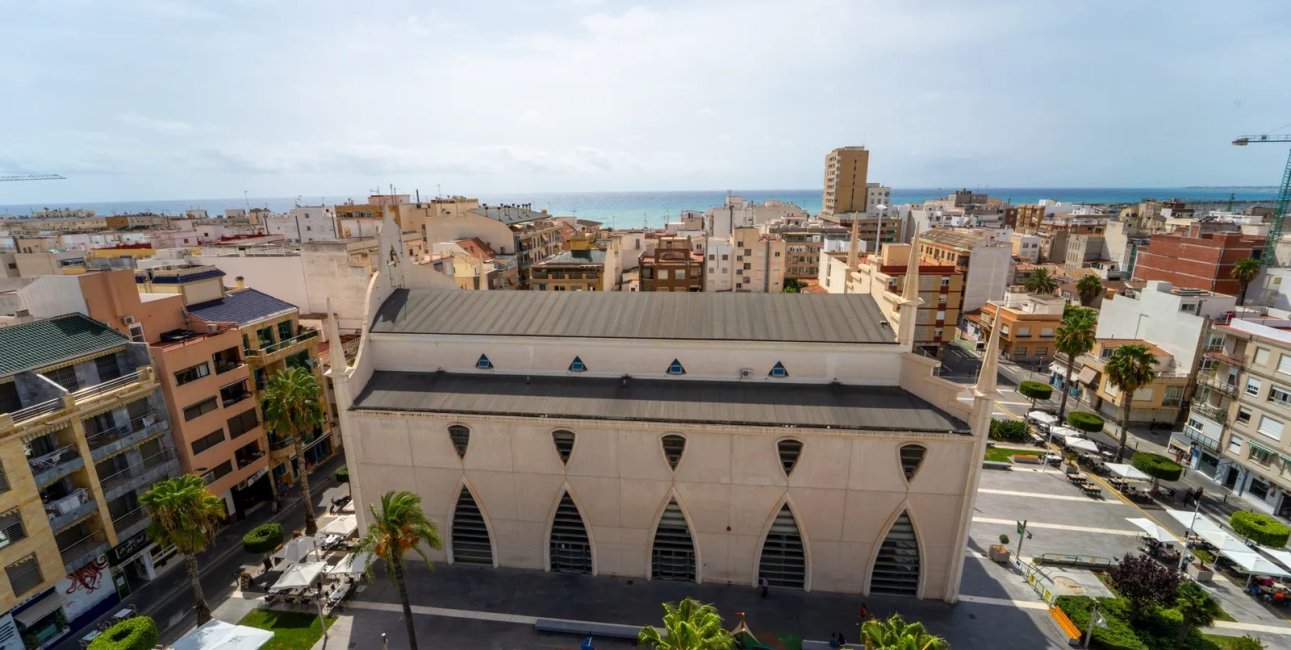 Rynek wtórny - Mieszkanie  -
Torrevieja - Playa Del Cura