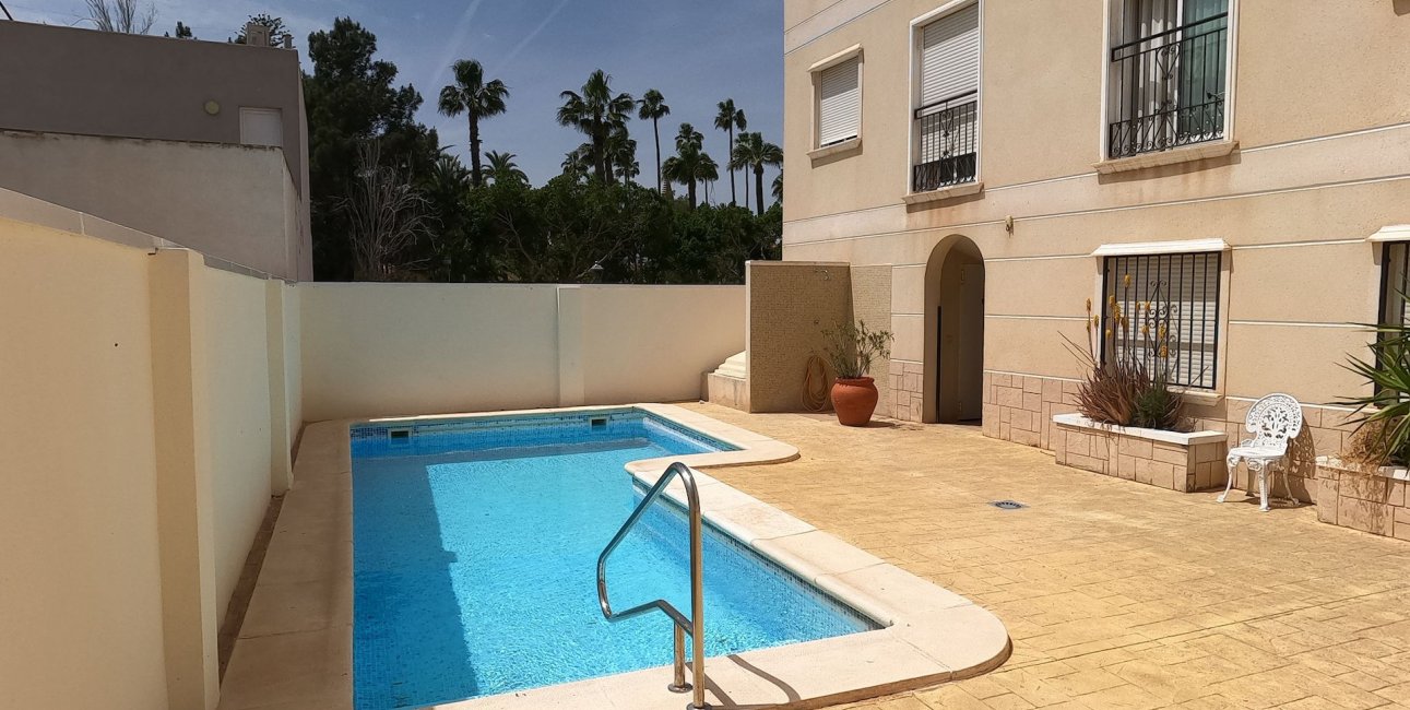 Resale - Apartment / flat -
Jacarilla - Jacarilla - Town