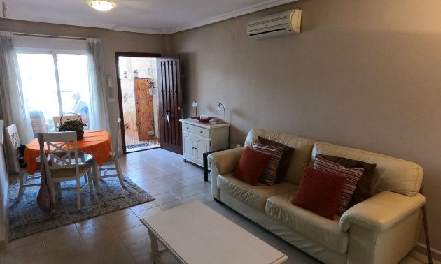 Resale - Apartment / flat -
Jacarilla - Jacarilla - Town