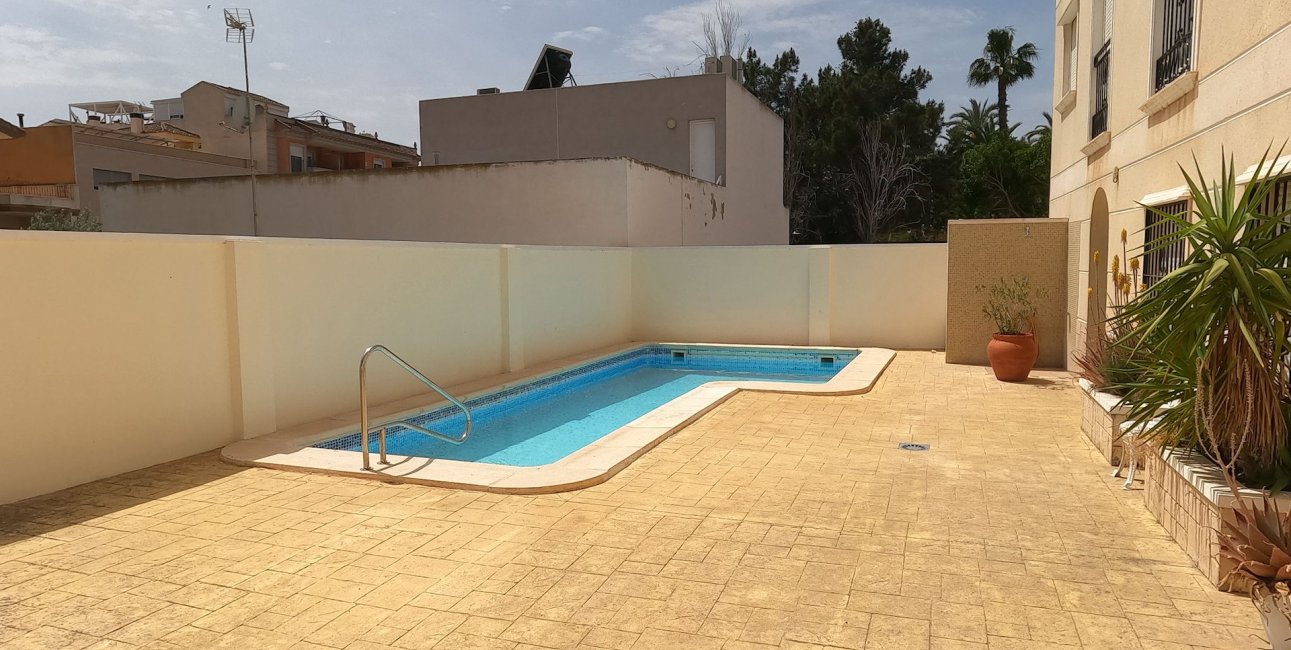 Resale - Apartment / flat -
Jacarilla - Jacarilla - Town