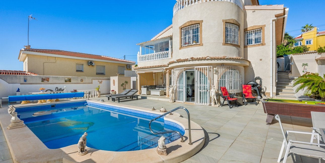 Resale - Villa -
Ciudad Quesada - Ciudad Quesada - Town