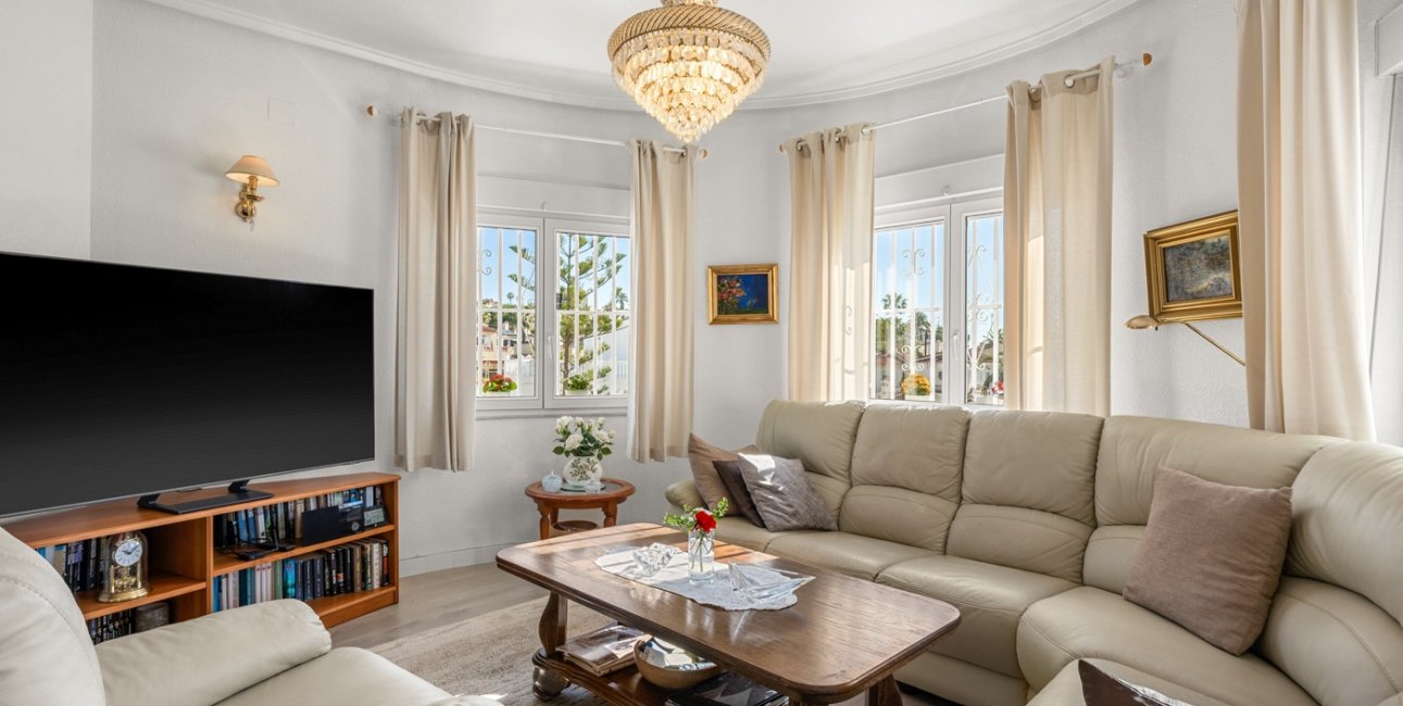 Resale - Villa -
Ciudad Quesada - Ciudad Quesada - Town