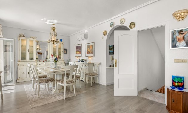 Resale - Villa -
Ciudad Quesada - Ciudad Quesada - Town