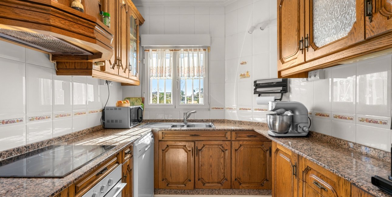 Resale - Villa -
Ciudad Quesada - Ciudad Quesada - Town