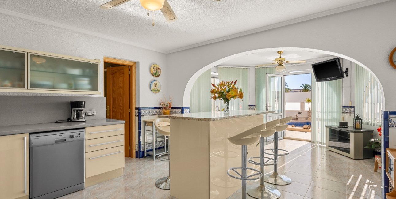 Resale - Villa -
Ciudad Quesada - Ciudad Quesada - Town