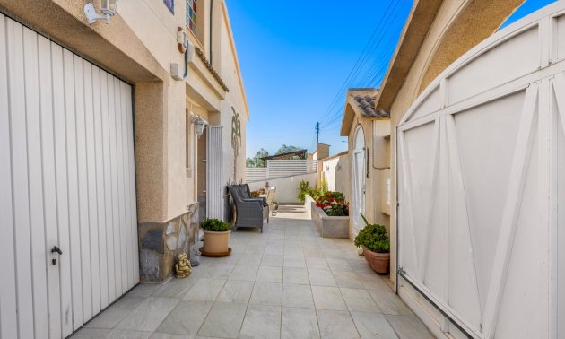 Resale - Villa -
Ciudad Quesada - Ciudad Quesada - Town