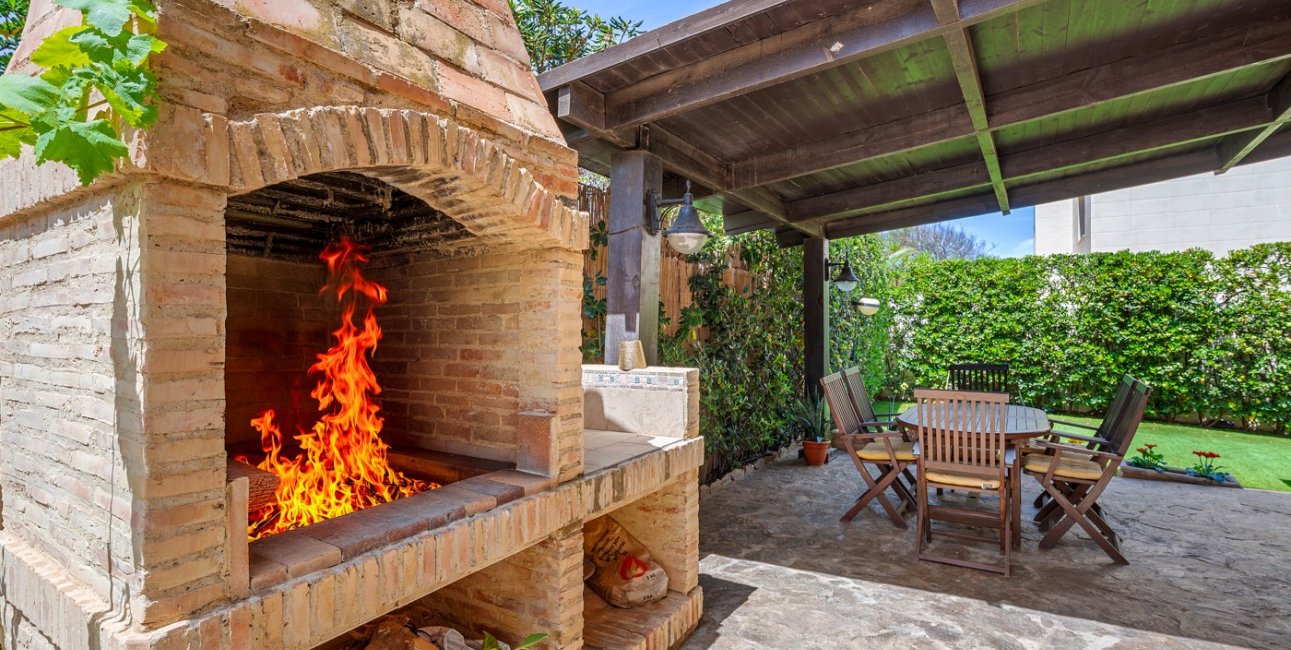 Resale - Villa -
Torrevieja - Torre La Mata