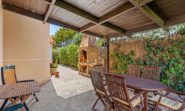 Resale - Villa -
Torrevieja - Torre La Mata