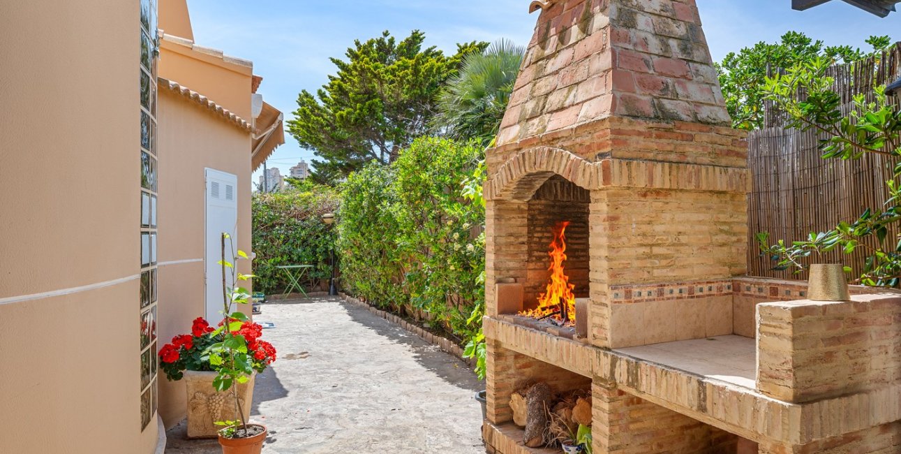 Resale - Villa -
Torrevieja - Torre La Mata