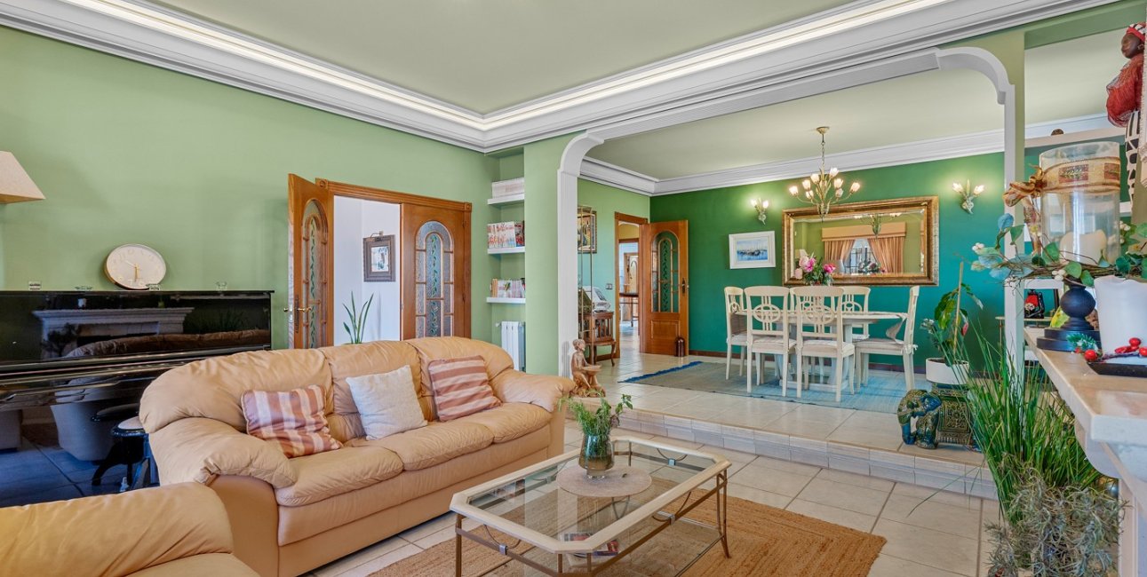 Resale - Villa -
Torrevieja - Torre La Mata