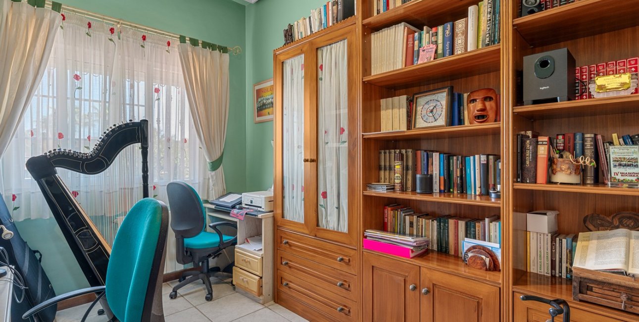 Resale - Villa -
Torrevieja - Torre La Mata