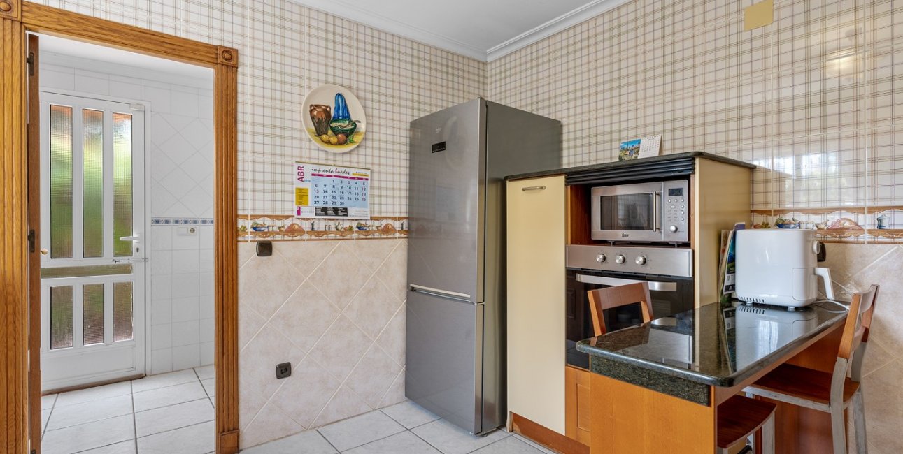 Resale - Villa -
Torrevieja - Torre La Mata