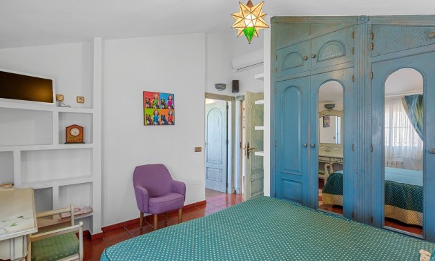 Resale - Villa -
Torrevieja - Torre La Mata