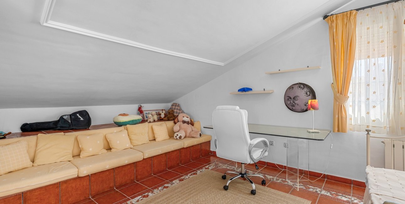 Resale - Villa -
Torrevieja - Torre La Mata