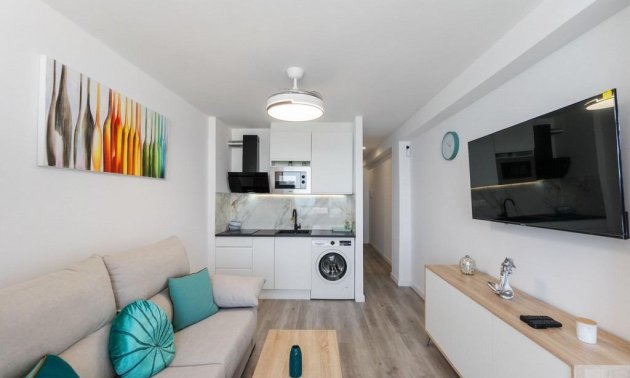 Resale - Apartment / flat -
Torrevieja - Cabo cervera