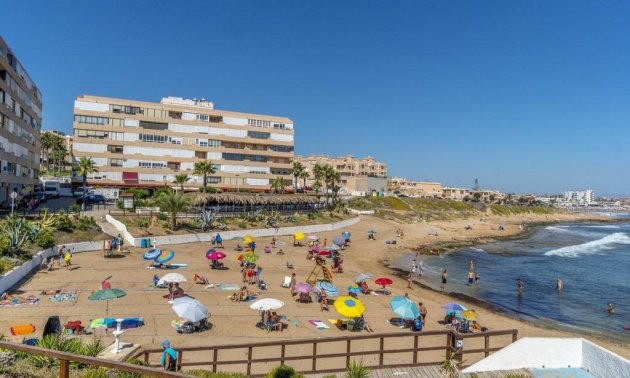 Resale - Apartment / flat -
Torrevieja - Cabo cervera