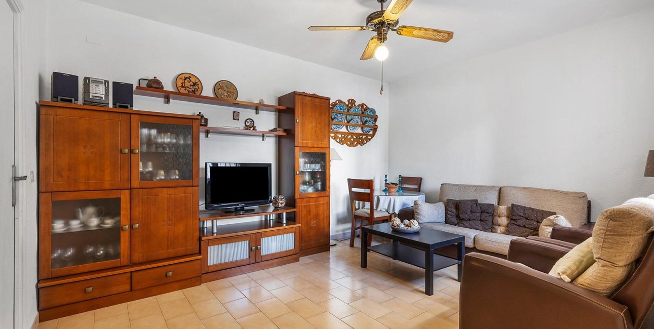 Rynek wtórny - Dom Szeregowy -
Torrevieja - Calas Blancas